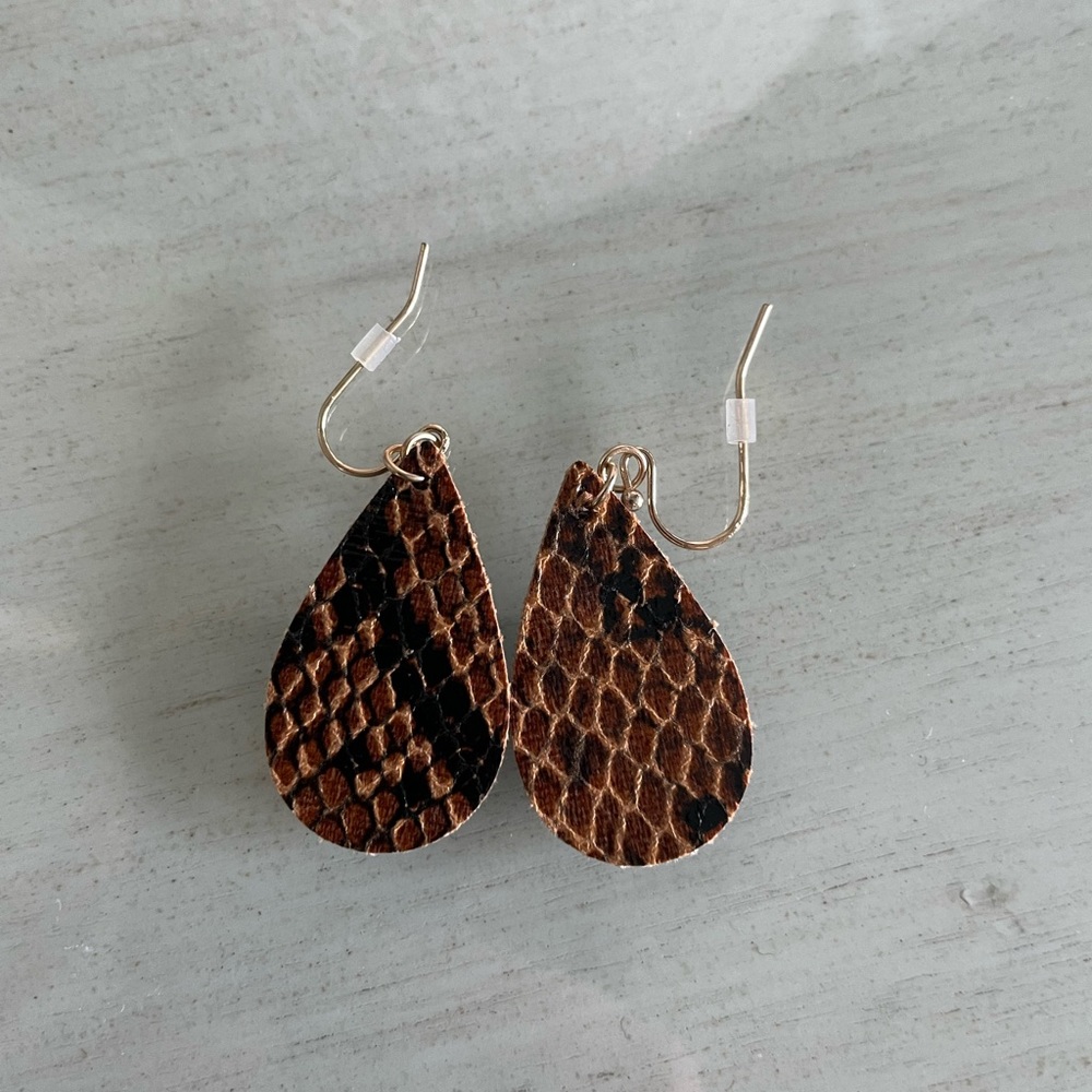 Pair of leather earrings